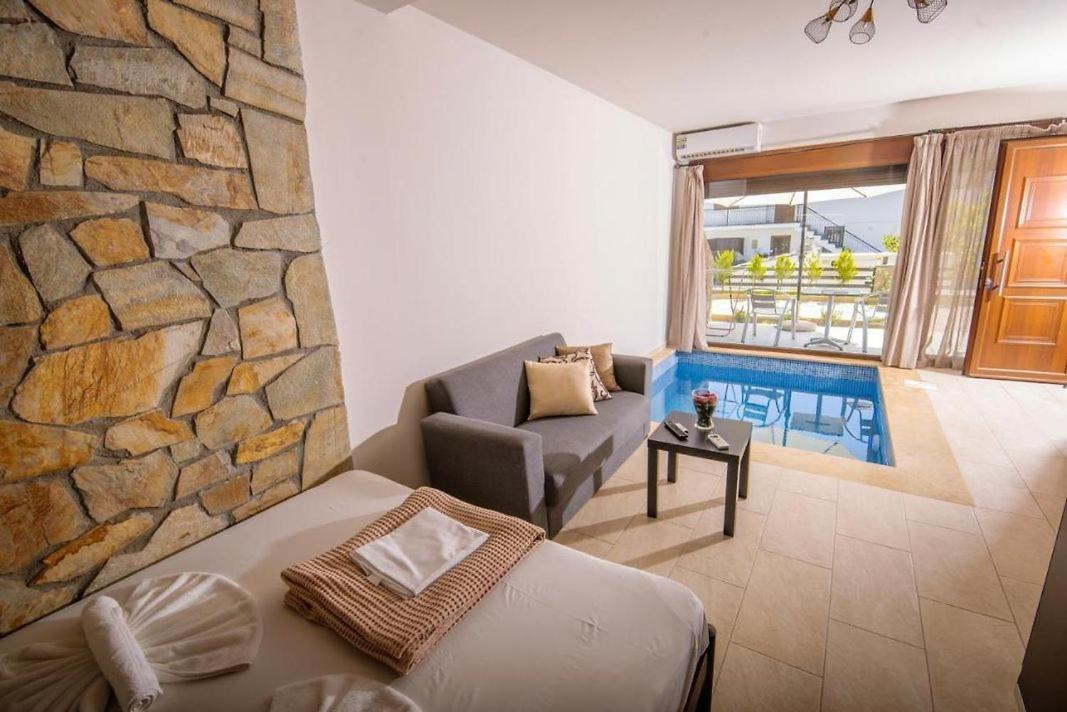 Stone Suites Pefkohóri Kültér fotó
